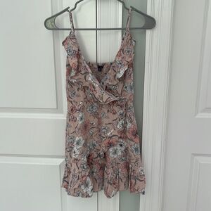Aeropostale pink floral ruffle tunic tank sz medium
